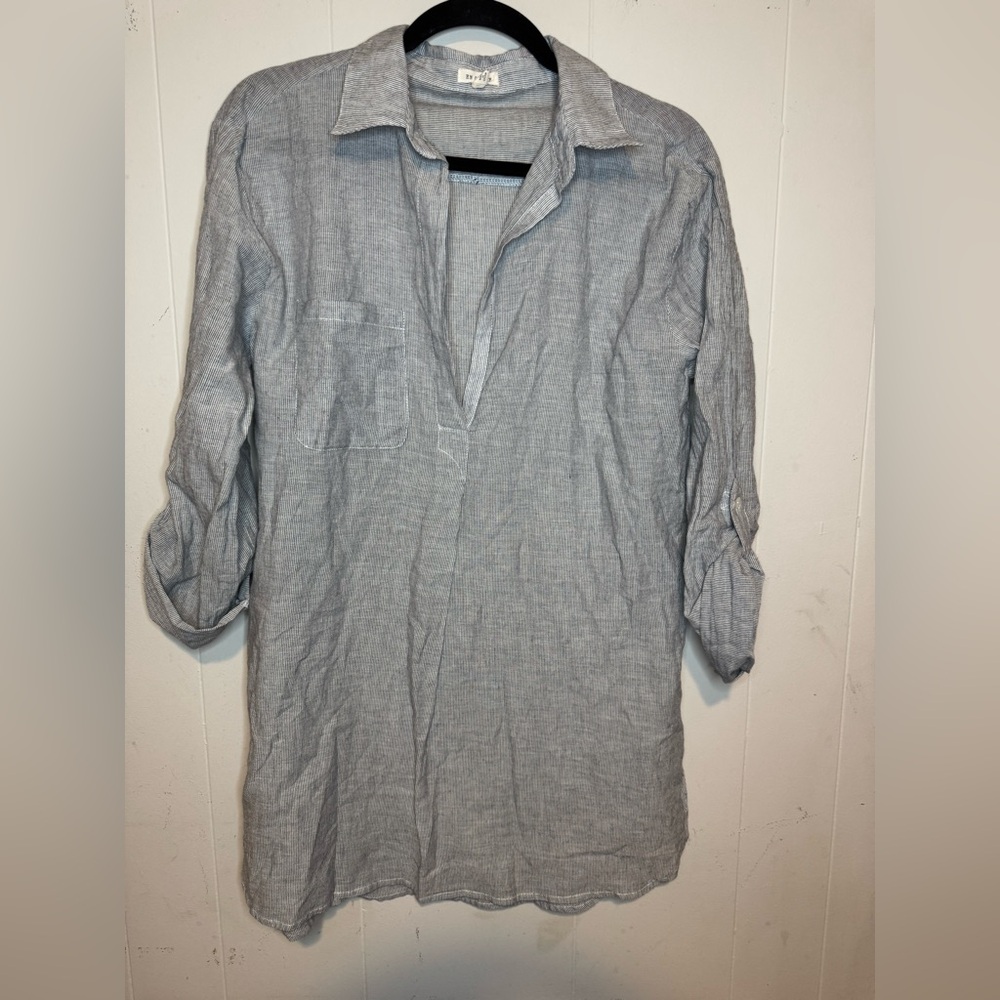 En Creme Gray Blouse